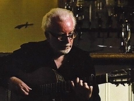 Dave Richards performing his song 'Dengke Road'
